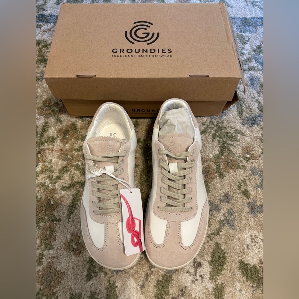 Women's Beige and White Panama Groundies Barefoot Minimalist Sneakers 7.5